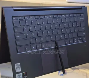 Photo - New Laptop Lenovo Yoga 7i 16GB Intel Core I7 SSD 1T