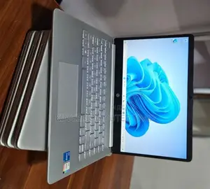 New Laptop HP Stream Notebook 8GB Intel Core I5 SSD 512GB