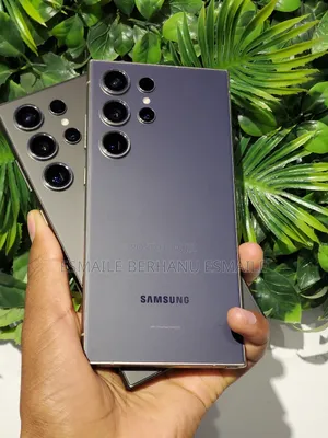 Photo - New Samsung Galaxy S24 Ultra 256 GB Black