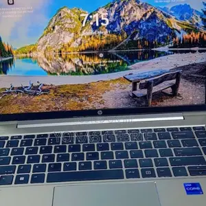 New Laptop HP ProBook 440 G9 16GB Intel Core I7 SSD 512GB