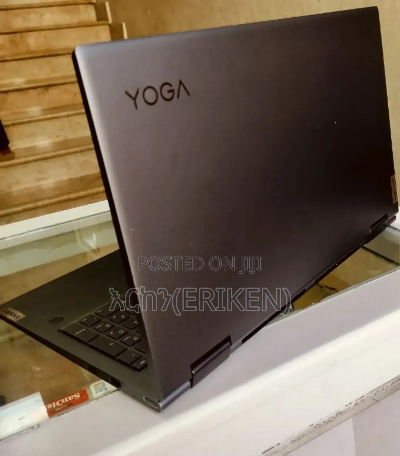 New Laptop Lenovo Yoga 7i 8GB Intel Core I5 SSD 256GB