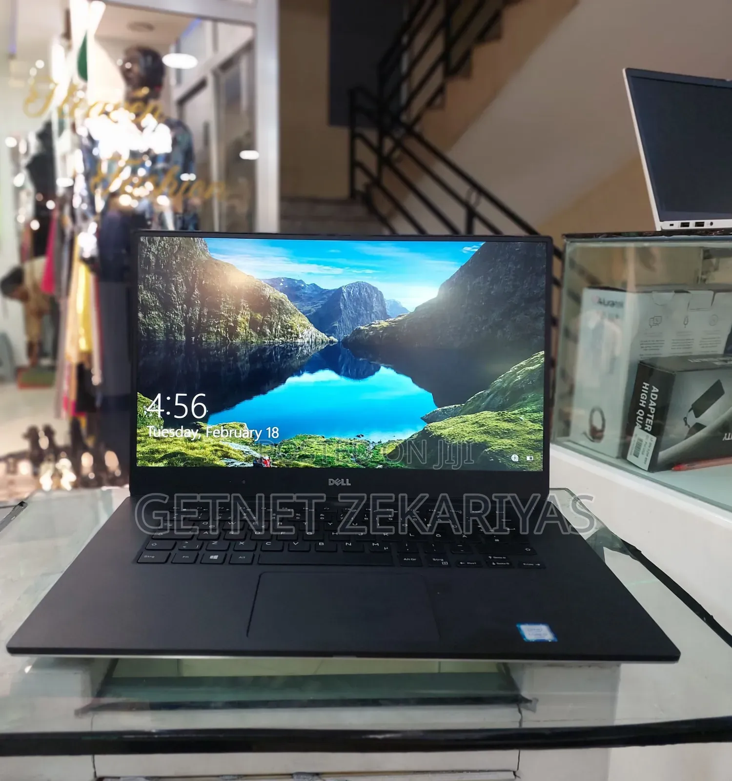 New Laptop Dell Precision 15 3520 16GB Intel Core i5 SSD 512GB