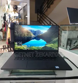 Photo - New Laptop Dell Precision 15 3520 16GB Intel Core i5 SSD 512GB