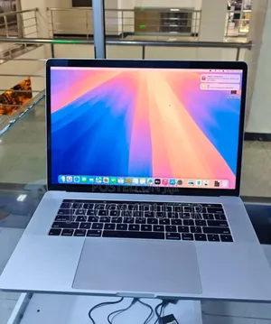 New Laptop Apple MacBook Pro 2019 16GB Intel Core I9 SSD 512GB