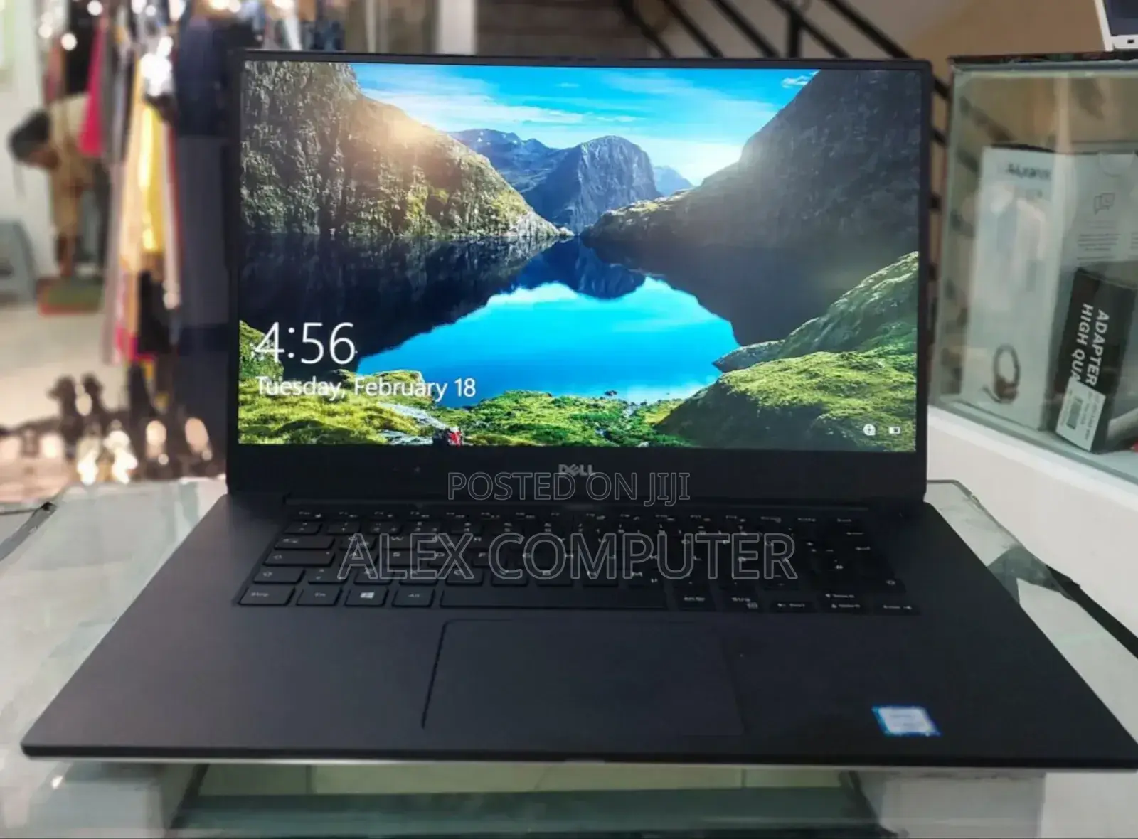New Laptop Dell Precision 15 3520 16GB Intel Core I7 SSD 512GB