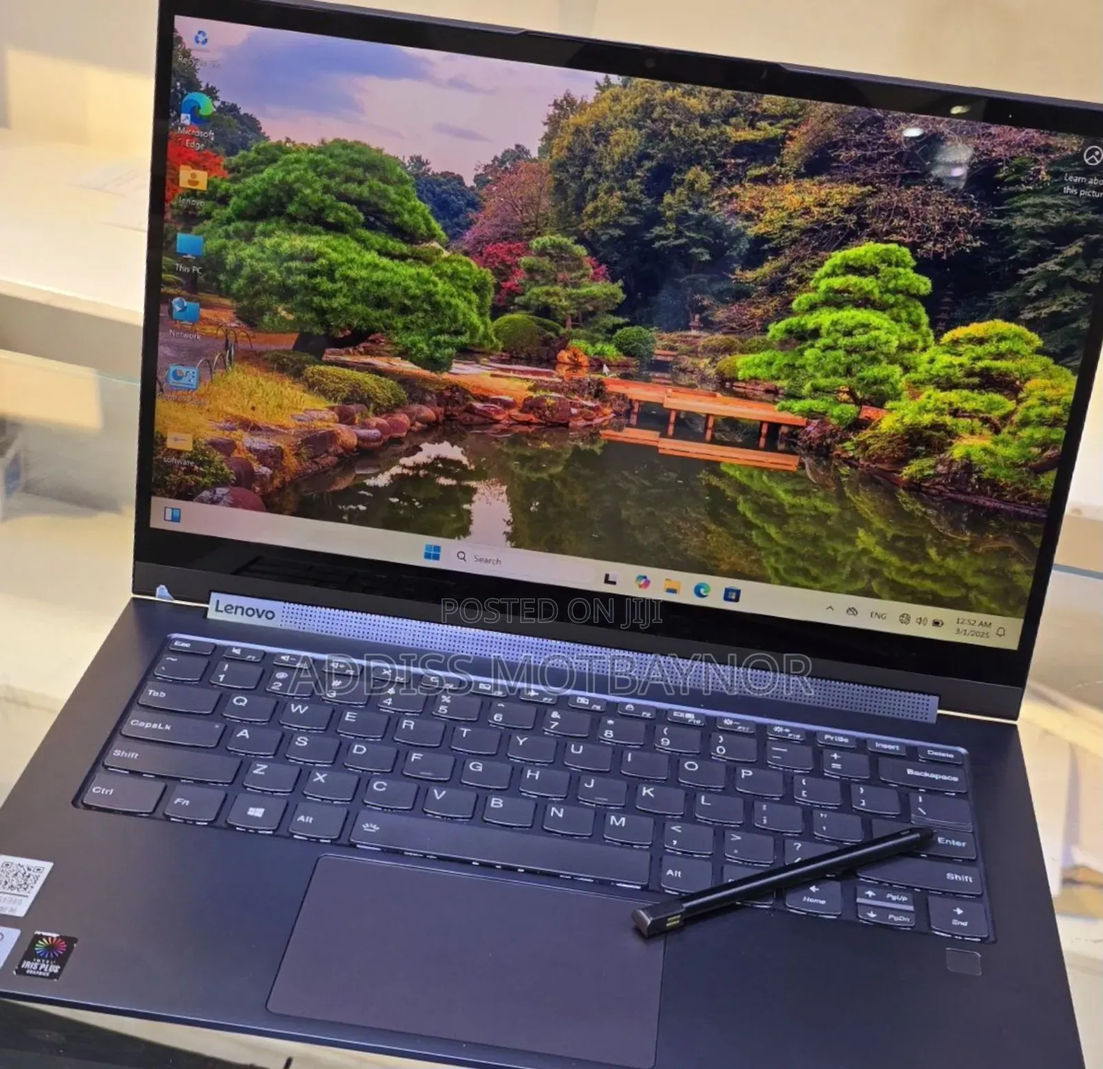 New Laptop Lenovo Yoga 7i 16GB Intel Core I7 SSD 512GB