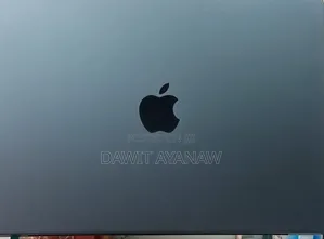 New Laptop Apple MacBook Pro 2023 M3 14-Inch 18GB Apple M3 SSD 512GB