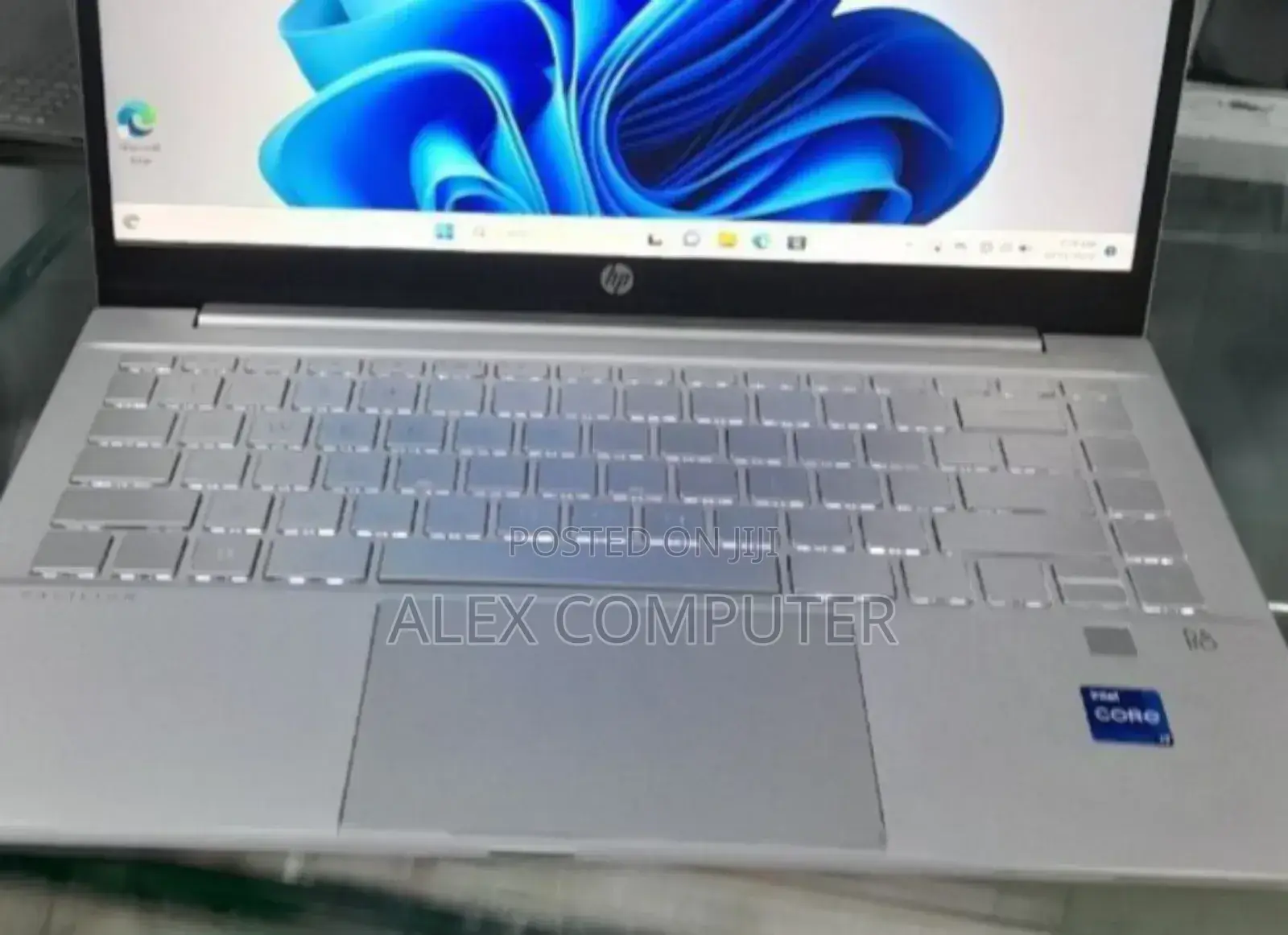 New Laptop HP Pavilion 15 16GB Intel Core I7 SSD 512GB