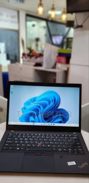 Photo - New Laptop Lenovo ThinkPad T495s 16GB AMD Ryzen 5 SSD 512GB