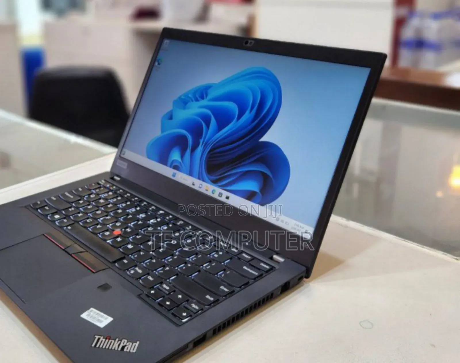 New Laptop Lenovo ThinkPad T495s 16GB AMD Ryzen 5 SSD 512GB