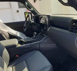 New Lexus GX 550h Hybrid AWD 2024 Blue