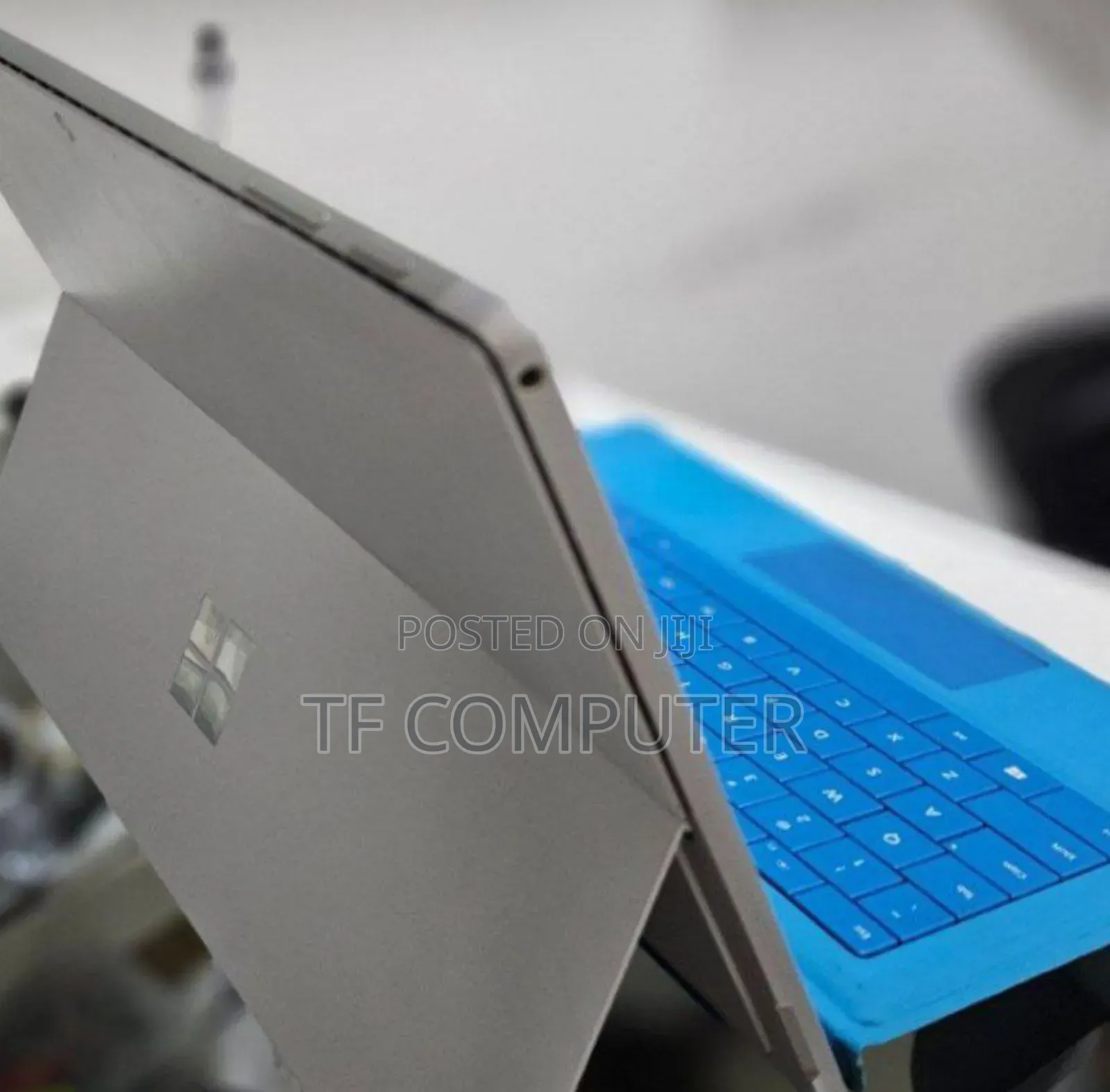 New Laptop Microsoft Surface Pro 7 8GB Intel Core I5 SSD 128GB