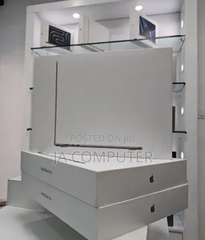 Photo - New Laptop Apple MacBook Air 2024 M3 15-Inch 8GB Apple M3 SSD 512GB