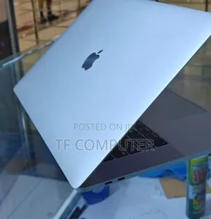 New Laptop Apple MacBook Pro 2019 16GB Intel Core I9 SSD 512GB