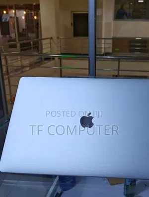 New Laptop Apple MacBook Pro 2019 16GB Intel Core I9 SSD 512GB