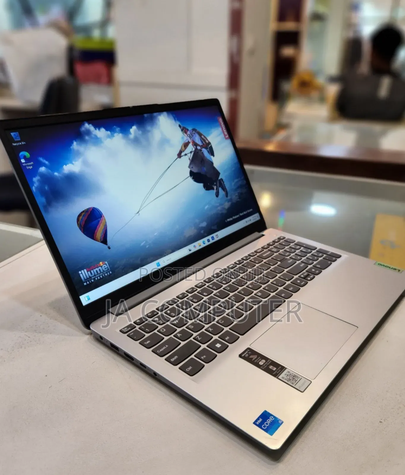 New Laptop Lenovo Ideapad 3 8GB Intel Core I5 SSD 512GB