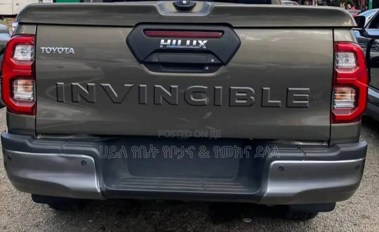 New Toyota Hilux 2023 Green