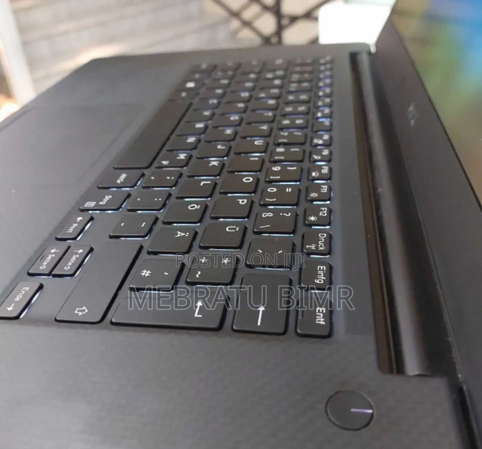 New Laptop Dell Precision 7710 16GB Intel Core I7 SSD 512GB