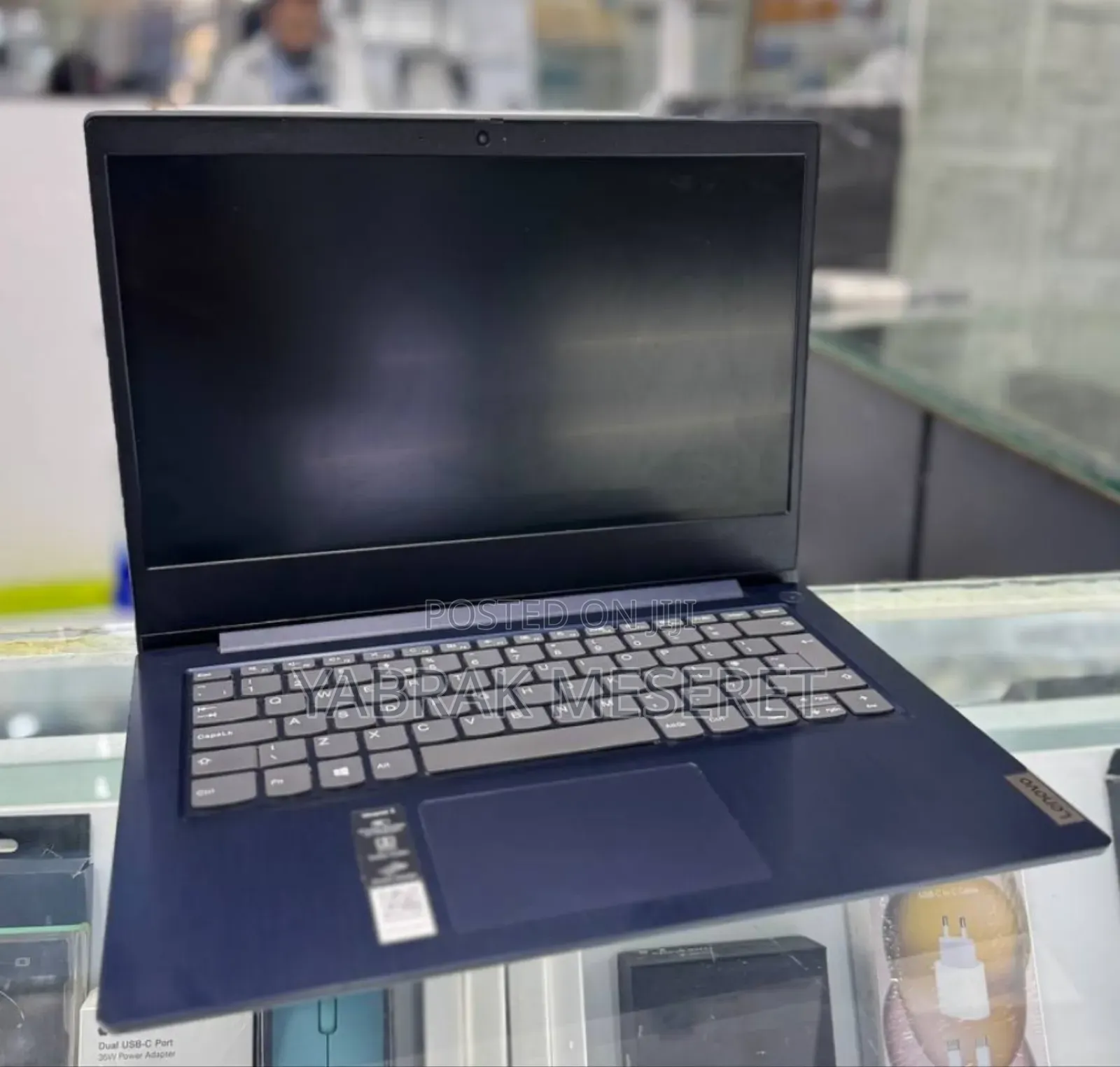 New Laptop Lenovo Ideapad 3 4GB Intel Core I3 SSD 256GB