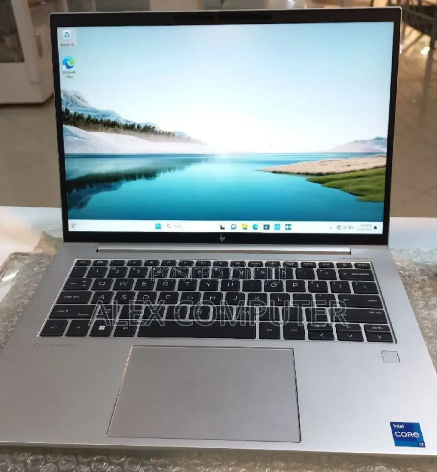 New Laptop HP EliteBook 840 10 16GB Intel Core I7 SSD 512GB