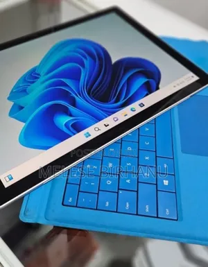 New Laptop Microsoft Surface Pro 7 8GB Intel Core I5 SSD 128GB