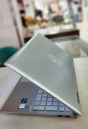 New Laptop HP Pavilion X360 16GB Intel Core I7 SSD 512GB