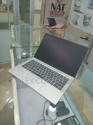 New Laptop HP EliteBook 830 G7 16GB Intel Core I7 SSD 512GB