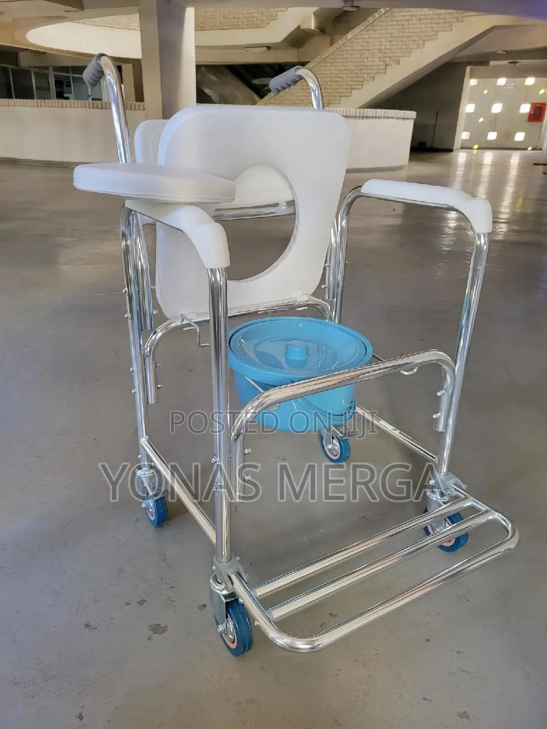 Toilet Chair፲午toilet Chair0‱Anti-Corrosion, Not Easy to Rust