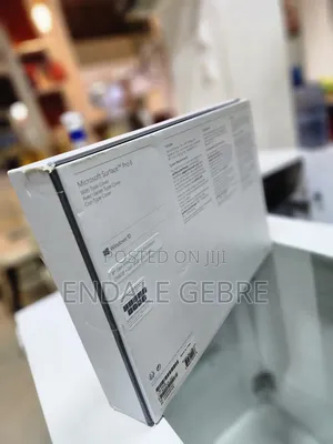 New Laptop Microsoft Surface Pro 6 8GB Intel Core I5 SSD 256GB