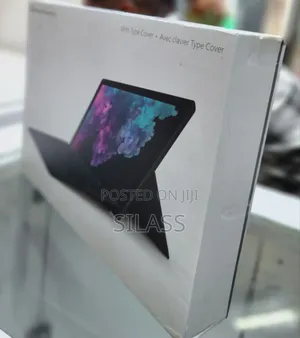 New Laptop Microsoft Surface 8GB Intel Core I5 SSD 256GB