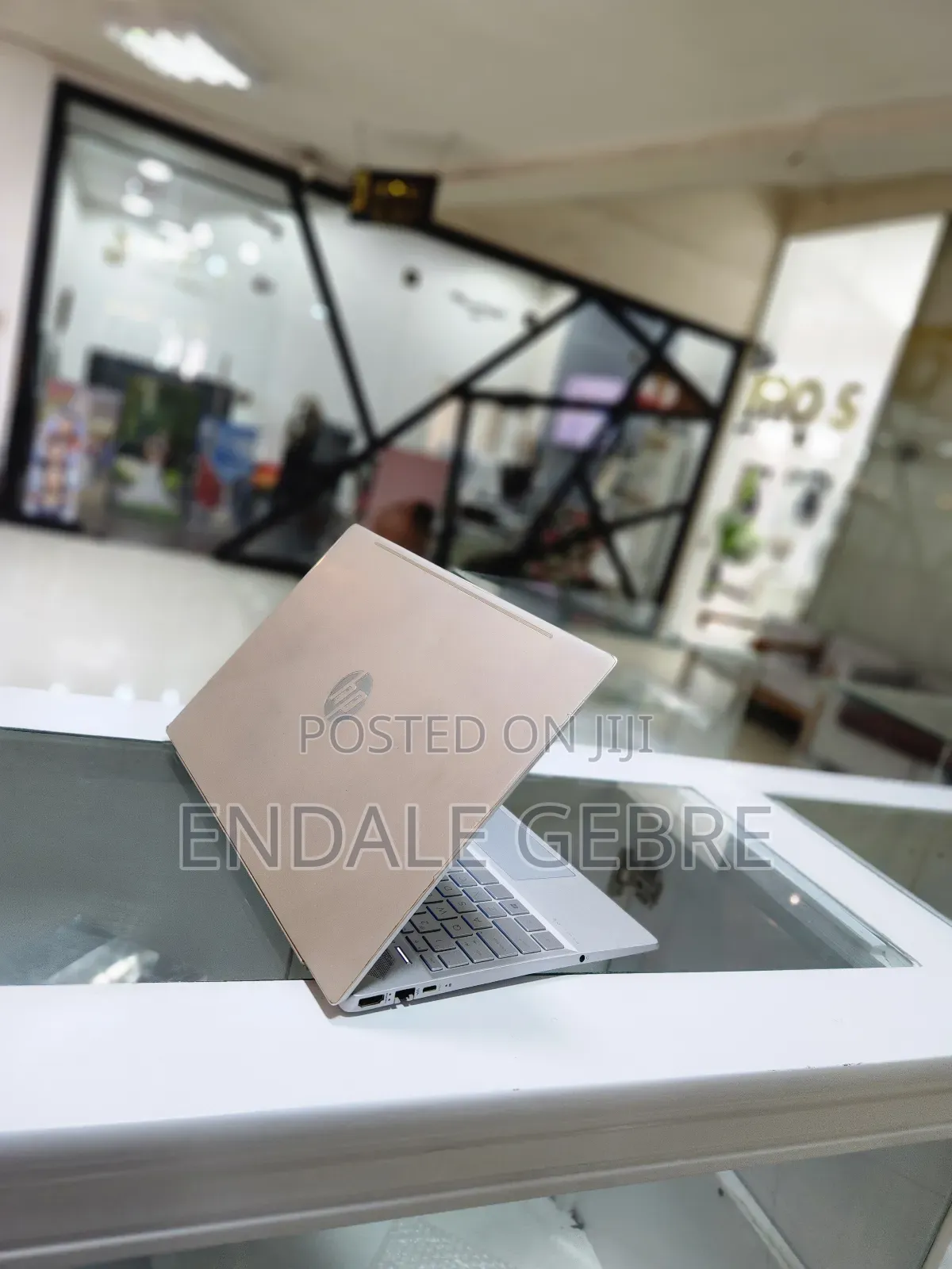 New Laptop HP Pavilion 15 8GB Intel Core I5 HDD 1T