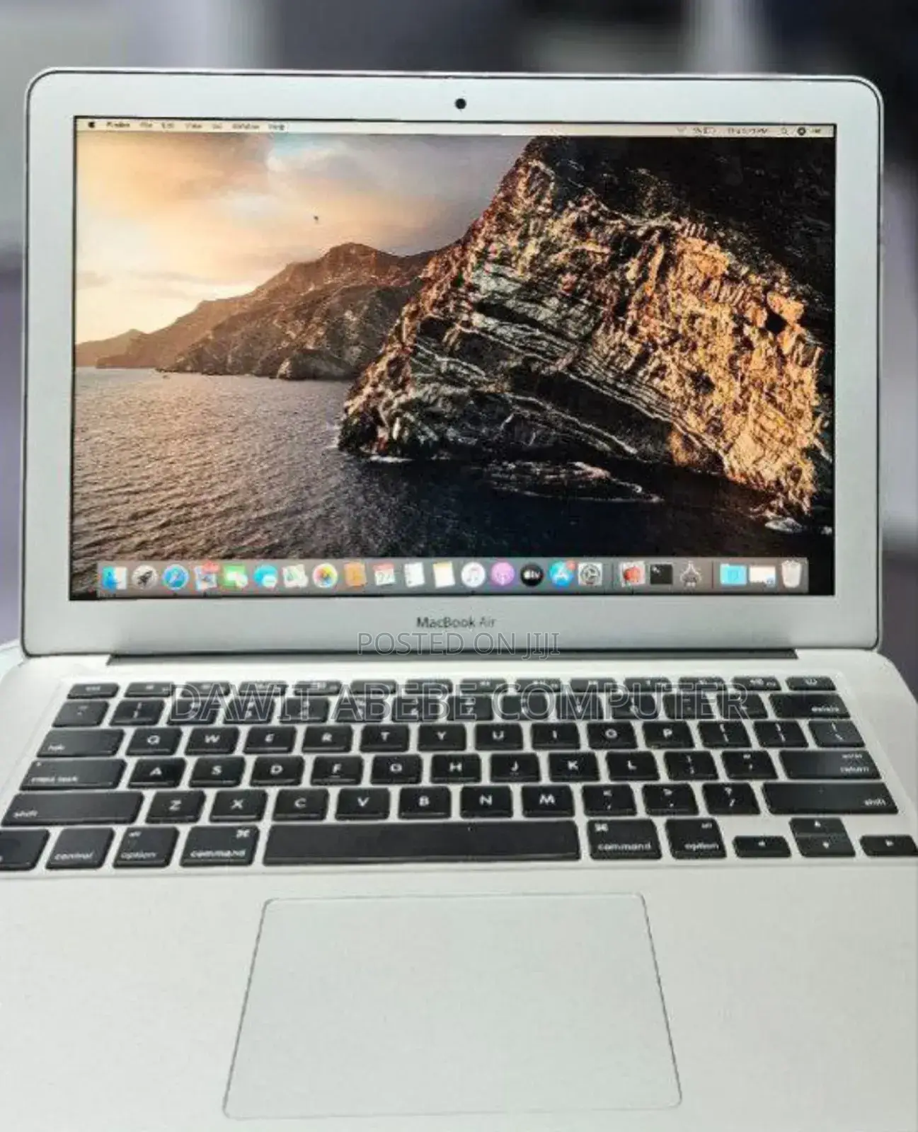New Laptop Apple MacBook Air 2013 4GB Intel Core I5 SSD 128GB