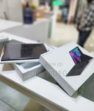 New Laptop Microsoft Surface Pro 6 8GB Intel Core I5 SSD 256GB