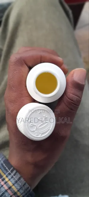 Photo - Kirkland Minoxidile(Yelloŵ)