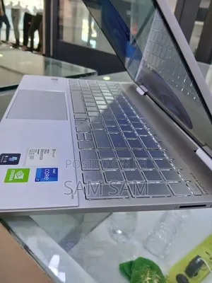 New Laptop HP Envy X360 16GB Intel Core I7 SSD 512GB