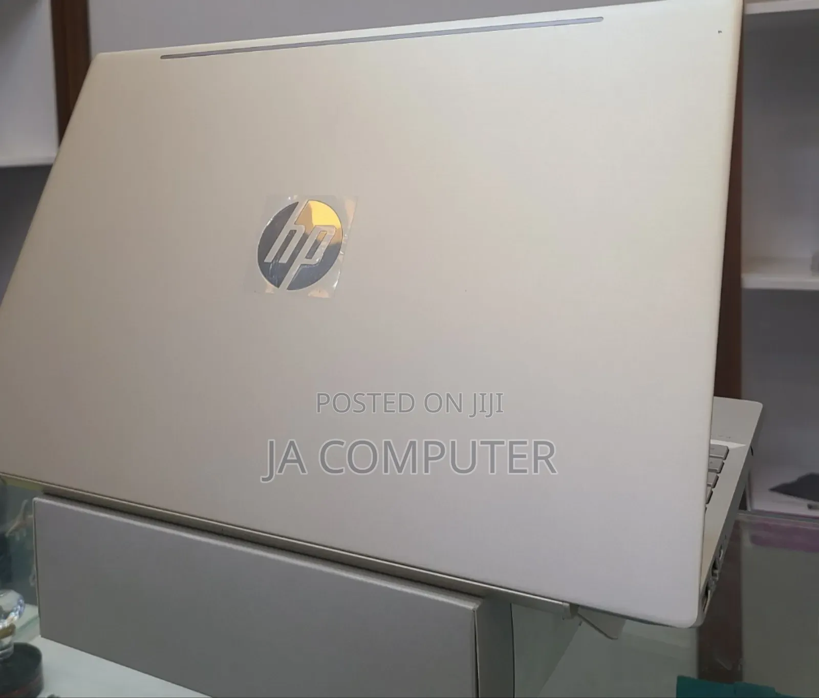 New Laptop HP Pavilion 15 16GB Intel Core I5 SSHD (Hybrid) 750GB