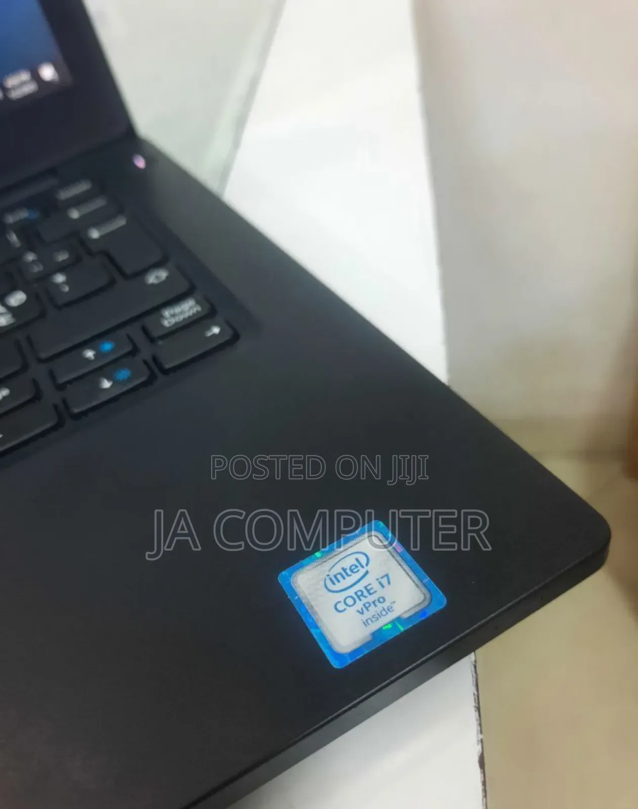 New Laptop Dell Latitude 5310 8GB Intel Core I7 SSD 256GB