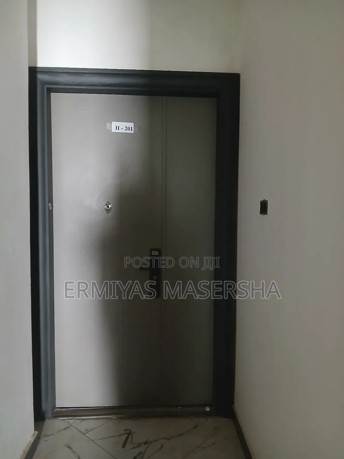 Furnished 3bdrm Apartment in Bole for sale