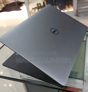 New Laptop Dell Precision 15 3520 16GB Intel Core I7 SSD 512GB