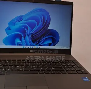 New Laptop HP Stream Notebook 8GB Intel Core I5 SSD 1T