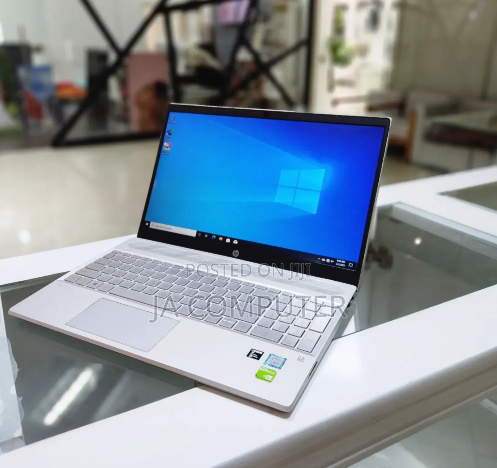 New Laptop HP Pavilion 15 8GB Intel Core I5 HDD 1T