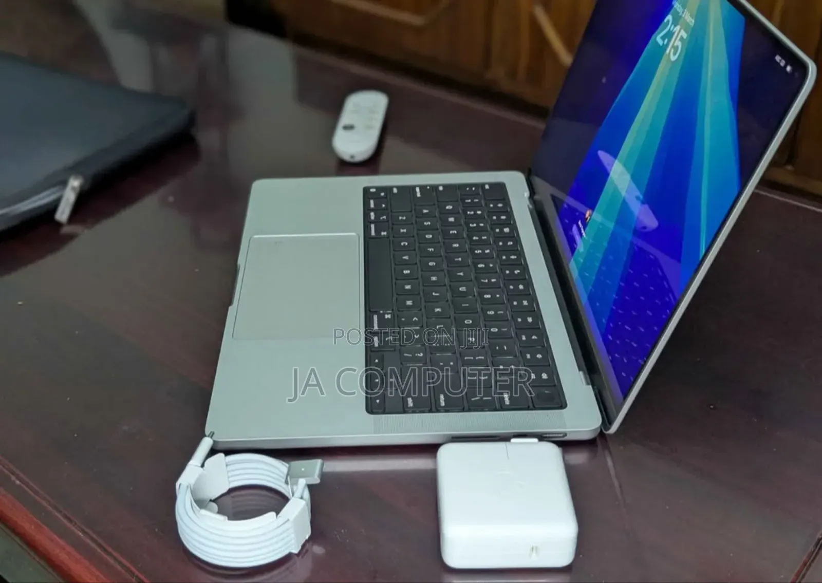 New Apple MacBook Pro 2023 M3 Max 14-Inch 18GB Apple M3 Pro SSD 512GB