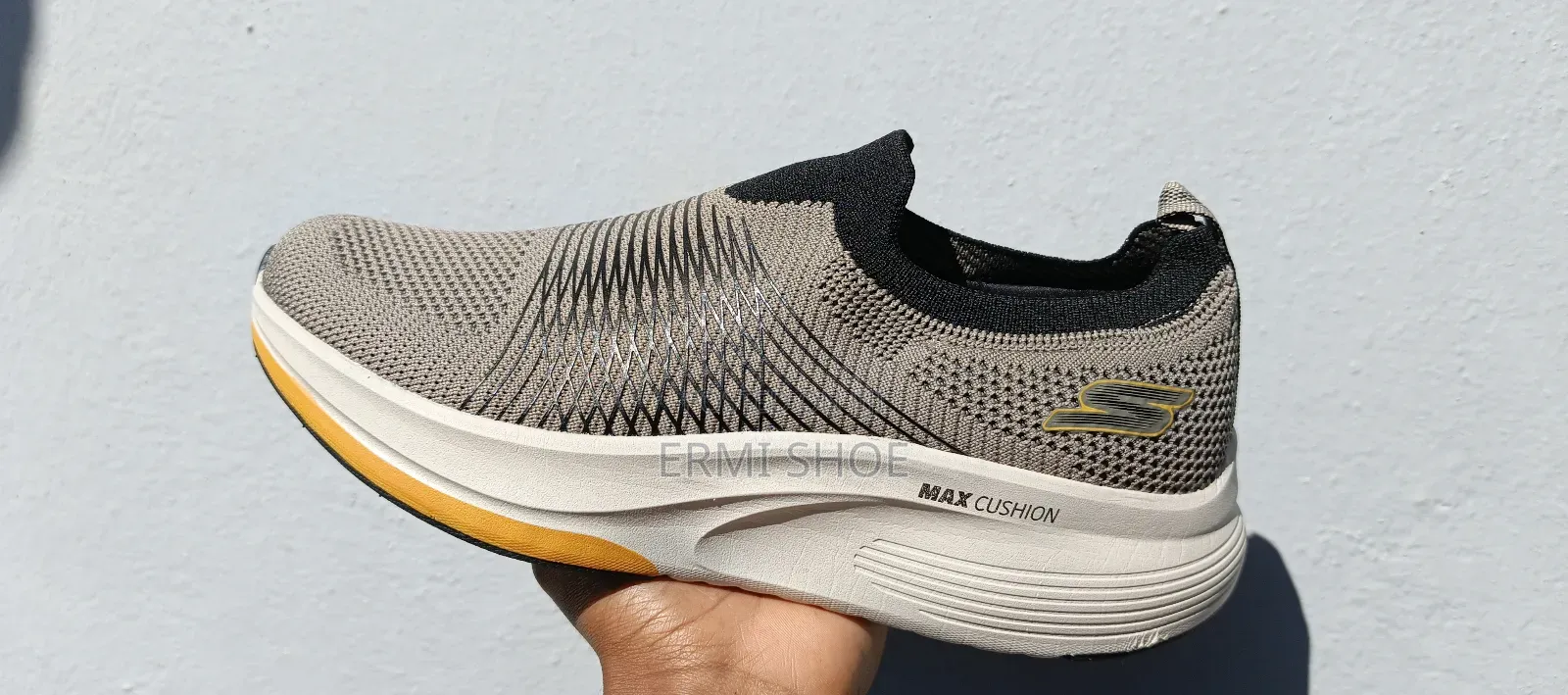 Skechers Gowalk Max Walker