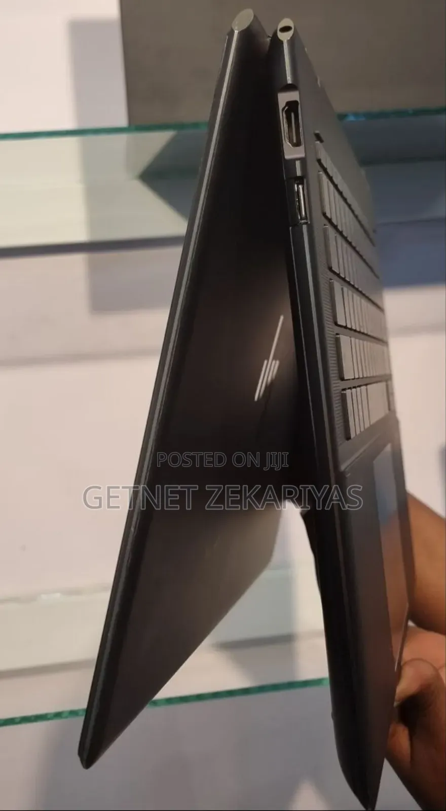 New Laptop HP Spectra 13 16GB Intel Core I7 SSD 1T