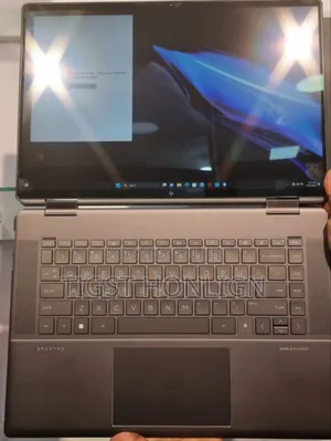 New Laptop HP Spectra 13 16GB Intel Core I7 SSD 1T