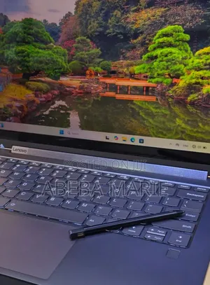 New Laptop Lenovo Yoga 7i 16GB Intel Core I7 SSD 1T