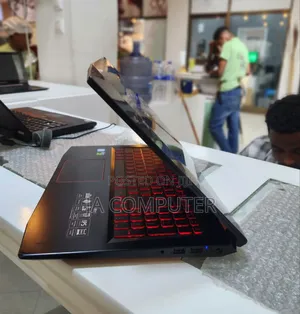 New Laptop Acer Nitro 5 8GB Intel Core I7 SSHD (Hybrid) 1.5T