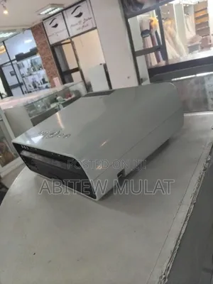 Sony VPL-Ex 100 Projector