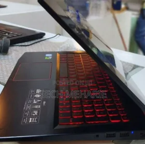 Photo - New Laptop Acer Aspire 5 8GB Intel Core I7 HDD+SSD 1T