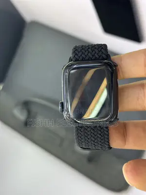 Photo - Apple Watch Series 7 41mm